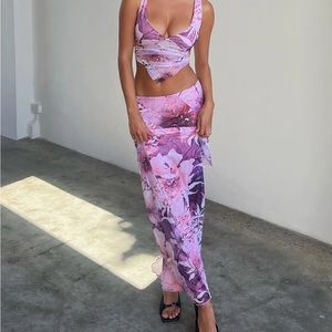 NWT Theo Skirt in Mauve Rose